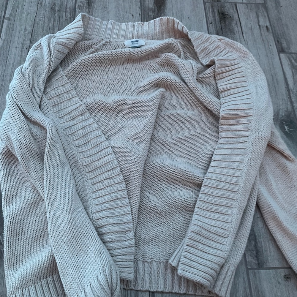 sweater that goes over shirt